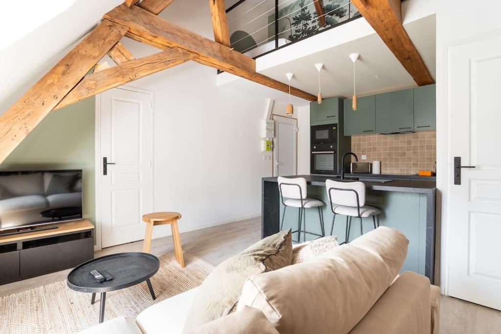 L'Elegant - Appartement Fonctionnel Plein-Centre De Douai Eksteriør billede